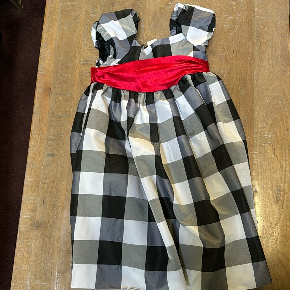 Girls party dress